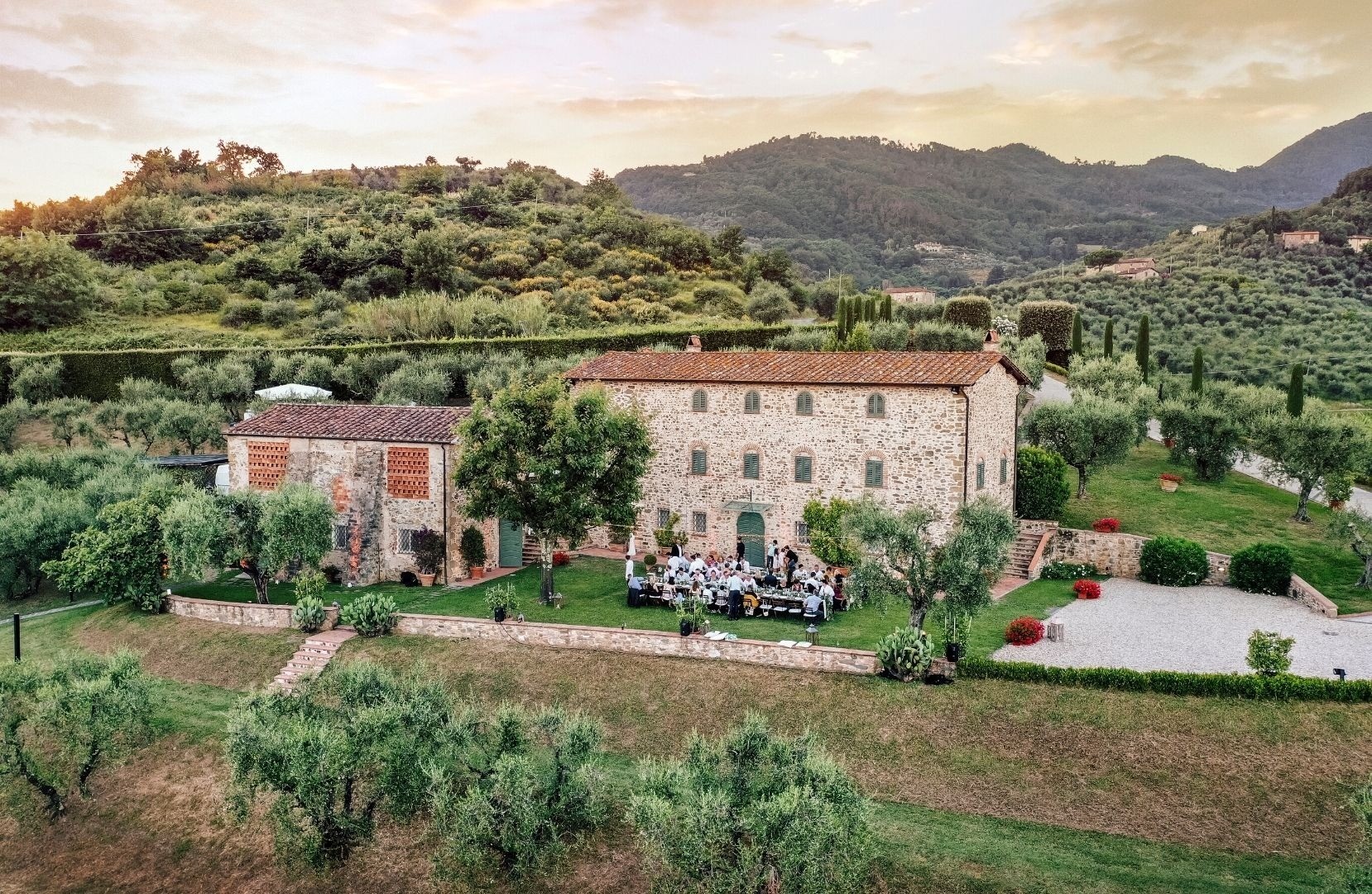 Farmhouse Wedding in Tuscany