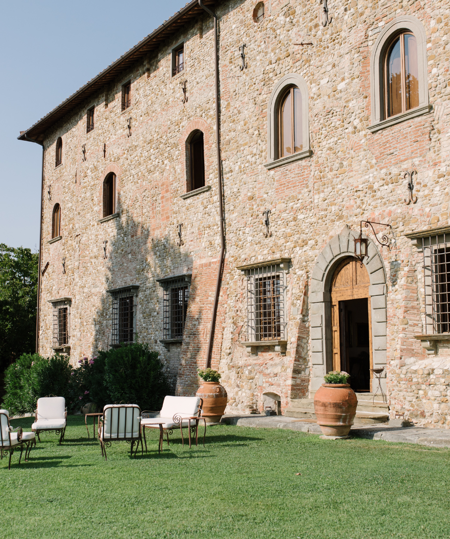 Castles for your wedding in Tuscany